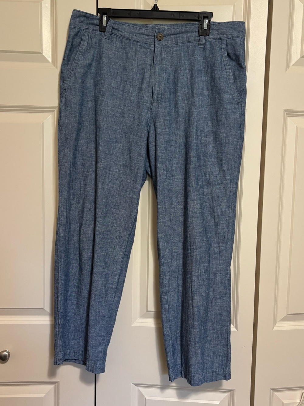 GAP Blue girlfriend khaki ankle Pants